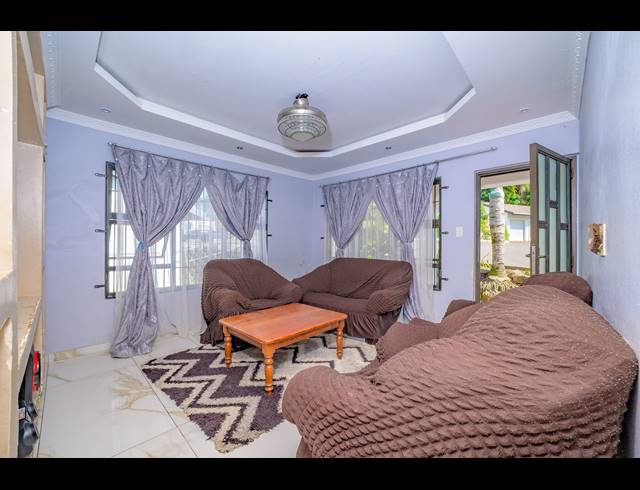 3 BEDROOM SECTIONAL TITLE FOR SALE IN BELLAIR